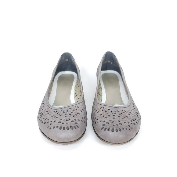 RIEKER Connie Womens 8 Low Wedge Heel Slip On Shoes Business Casual Cute Comfort - Picture 3 of 12